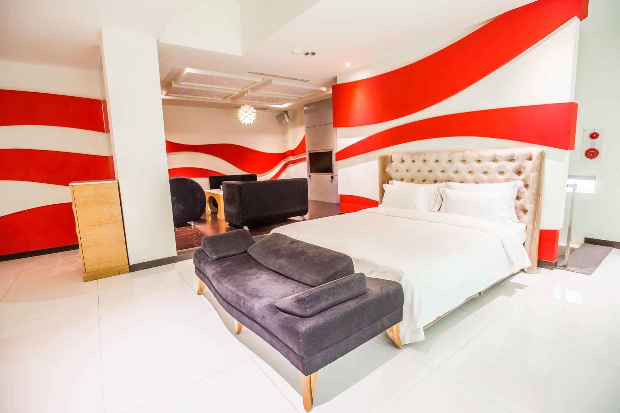 Ohya Chain Boutique Motel-Xinying Zewnętrze zdjęcie